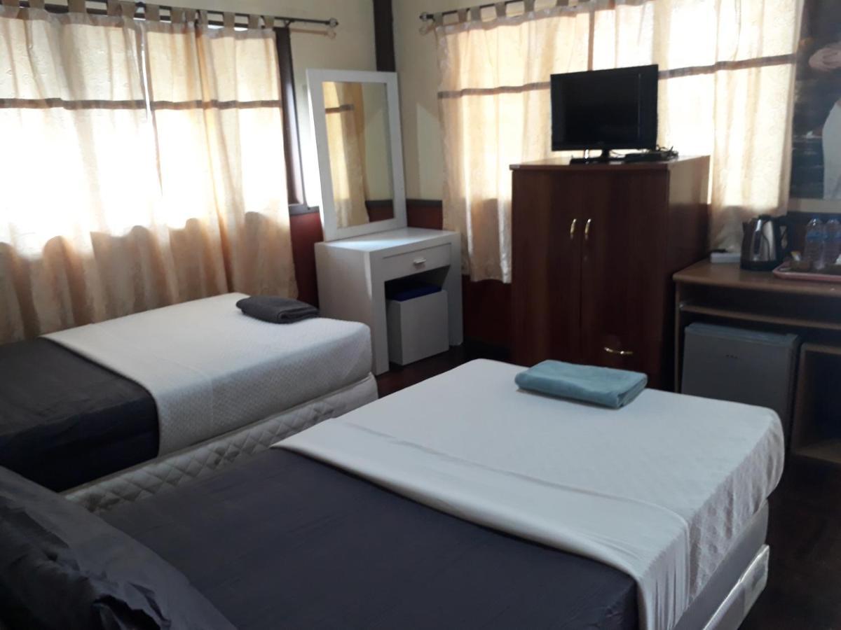 Sunset Marina Resort Bang Rak Beach  Bagian luar foto